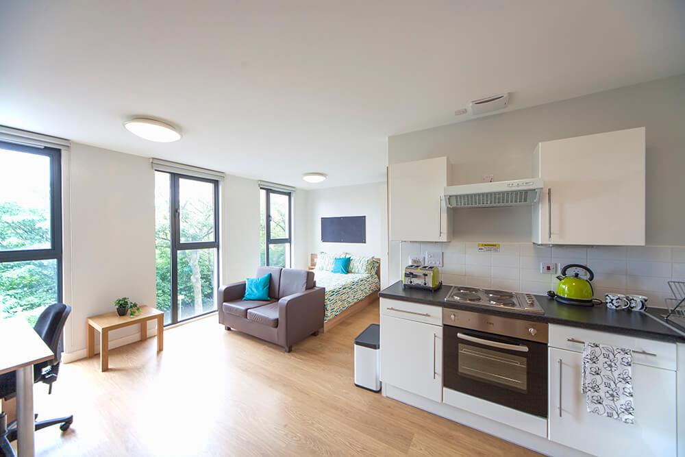 The Summit Annexe Gold