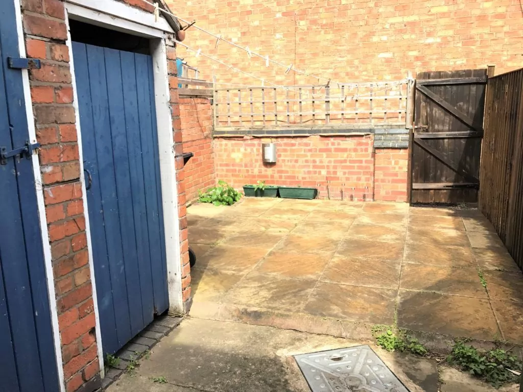 56brucestreetgarden.jpg Sulets